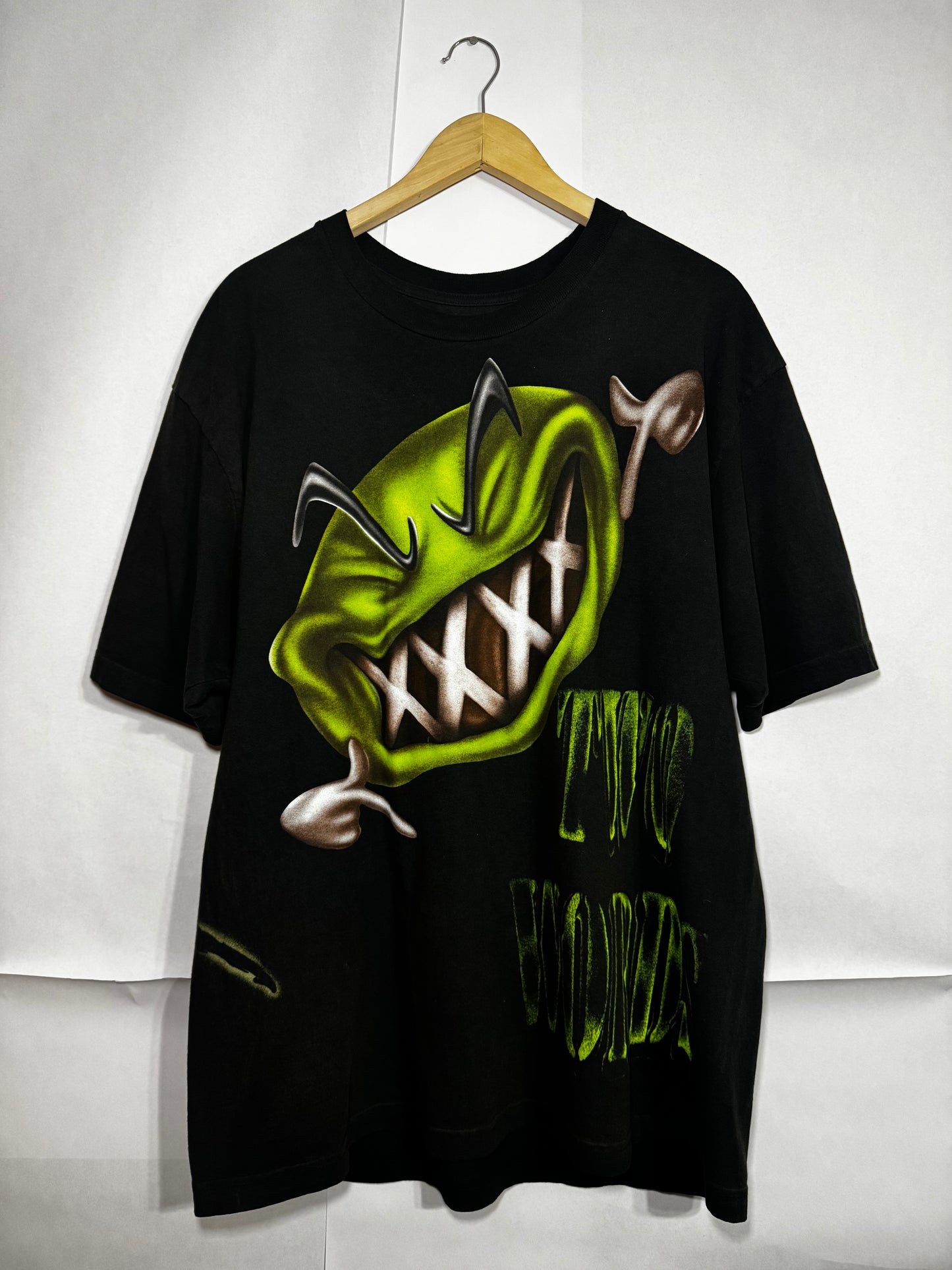 Travis Scott x WWE Two Words Tee - LAFAMILIAOKC